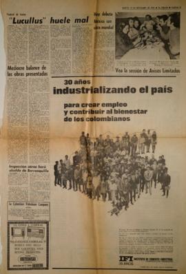 Notas y fotografía de prensa sobre el tercer Festival Latinoamericano de Teatro Universitario de ...